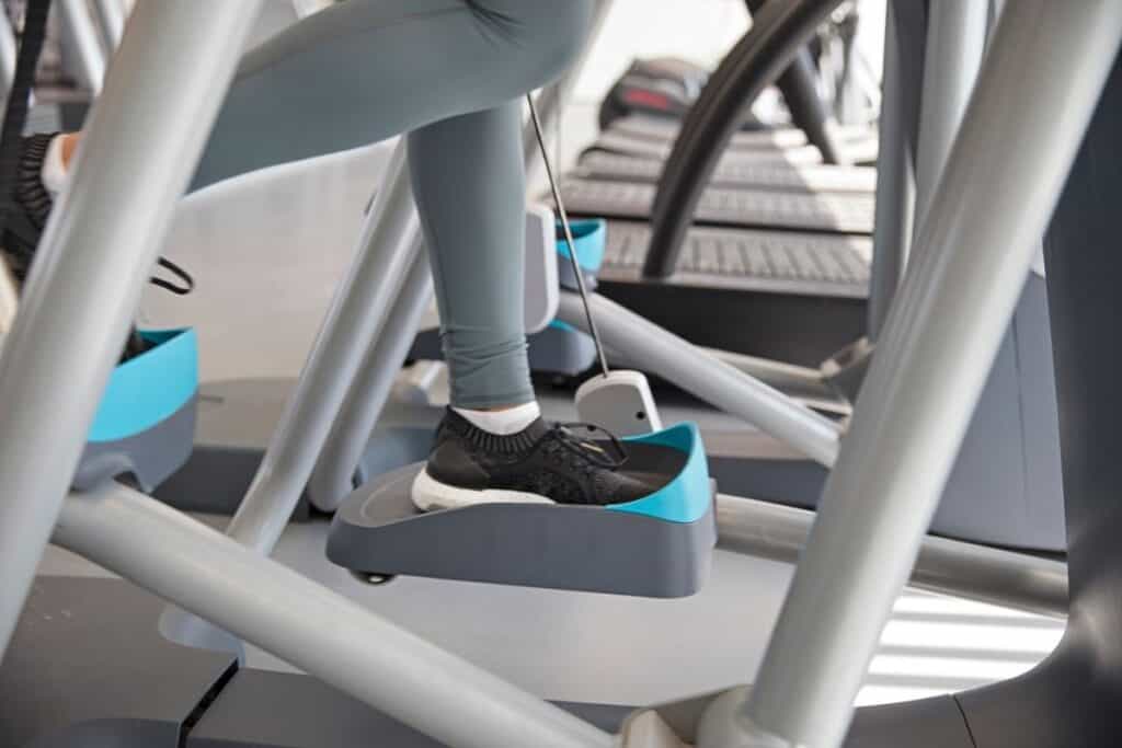 Does Elliptical Strengthen Knees? The Health Pot